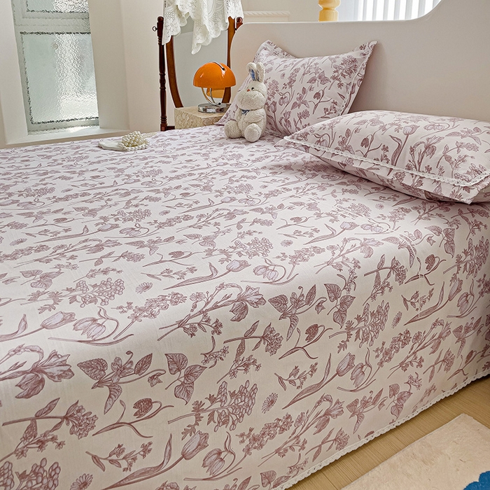 91家纺网 家纺一手货源 找家纺 梵克保罗 2025春夏原棉鱼骨棉老粗布花边印花床单软凉席三件套 花意