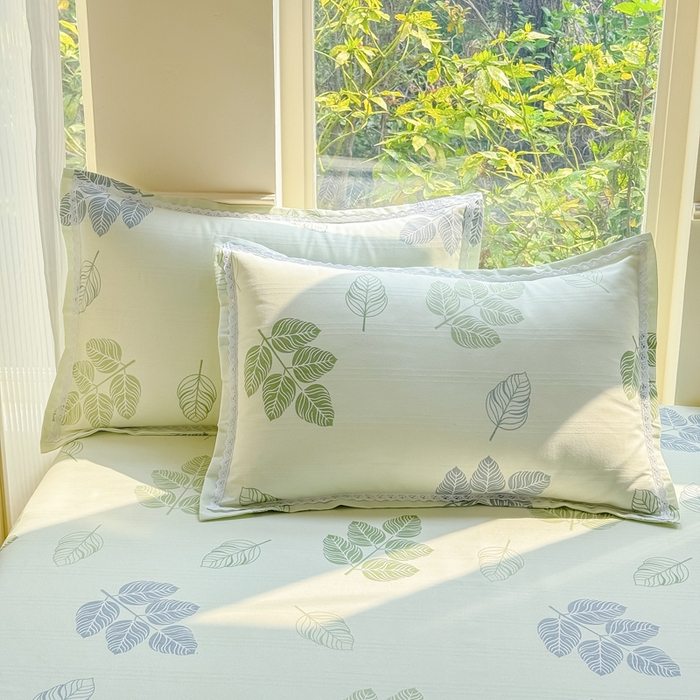 91家纺网 家纺一手货源 找家纺 梵克保罗 2025春夏原棉鱼骨棉老粗布花边印花床单软凉席三件套 翠叶