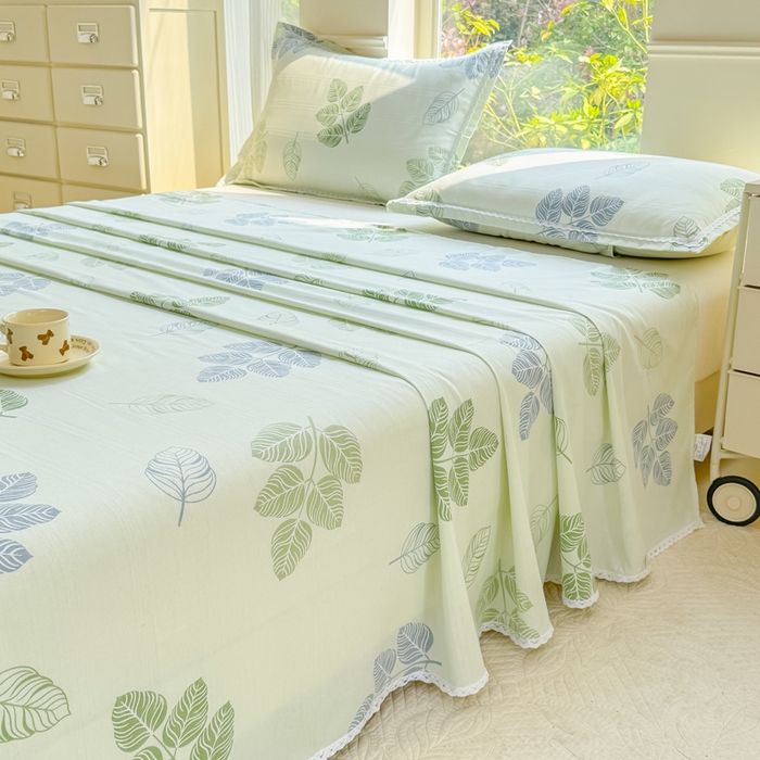 91家纺网 家纺一手货源 找家纺 梵克保罗 2025春夏原棉鱼骨棉老粗布花边印花床单软凉席三件套 翠叶