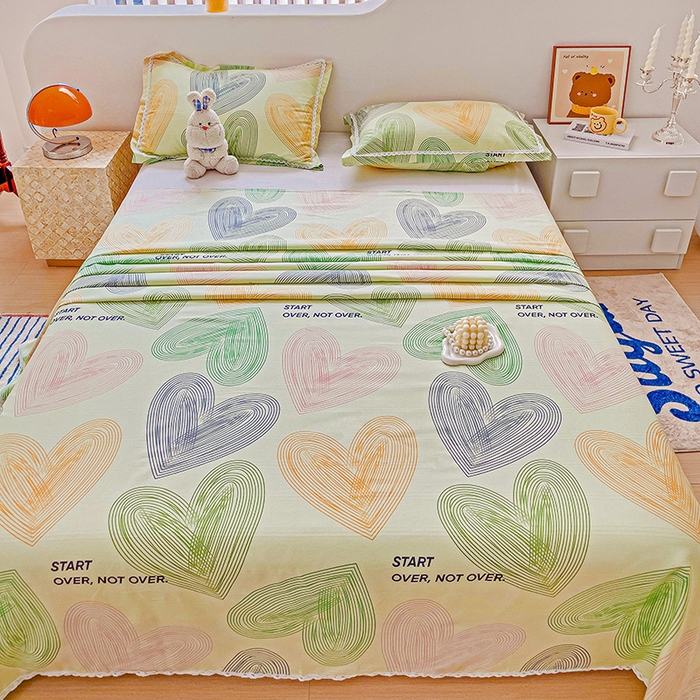 91家纺网 家纺一手货源 找家纺 梵克保罗 2025春夏原棉鱼骨棉老粗布花边印花床单软凉席三件套 心动-绿