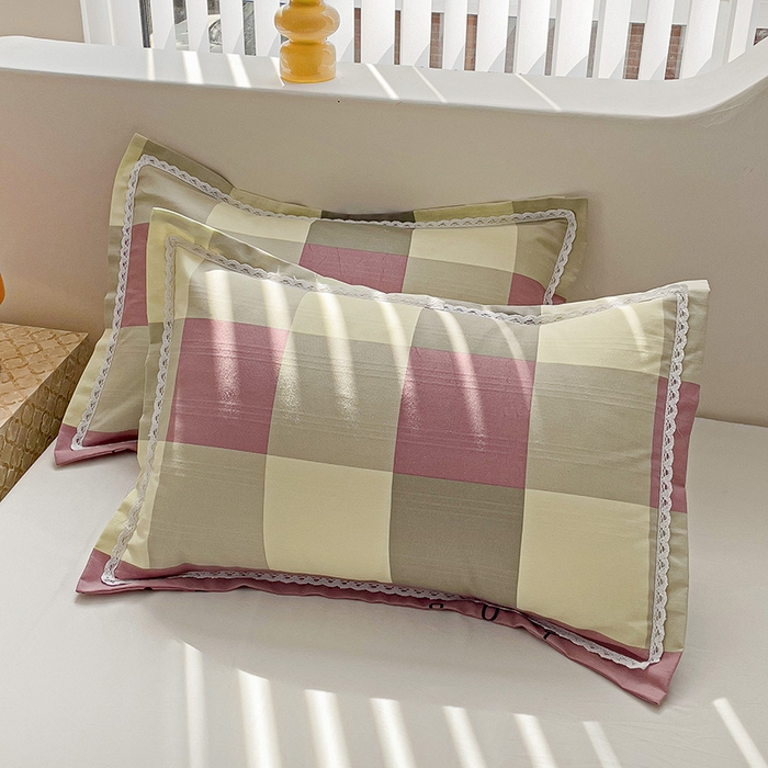 91家纺网 家纺一手货源 找家纺 梵克保罗 2025春夏原棉鱼骨棉老粗布花边印花床单软凉席三件套 宜家-粉