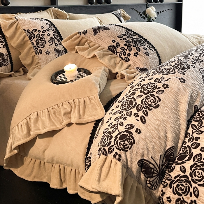 91家纺网 家纺一手货源 找家纺 （总）慕木家纺 2025新款A类高克重高端雕花烂花AB版工艺款拼接四件套绮梦系列(直播热款)