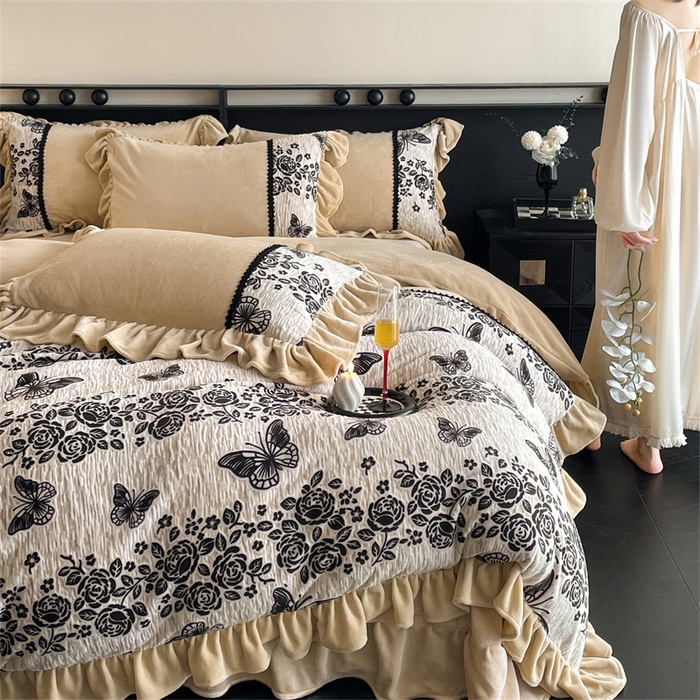 91家纺网 家纺一手货源 找家纺 （总）慕木家纺 2025新款A类高克重高端雕花烂花AB版工艺款拼接四件套绮梦系列(直播热款)