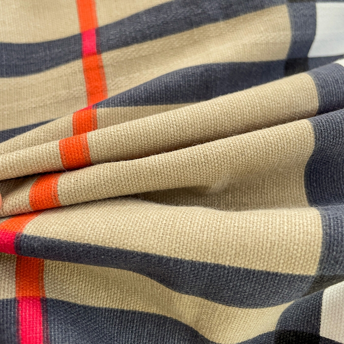 91家纺网 家纺一手货源 找家纺 梵克保罗 2025春夏原棉鱼骨棉老粗布花边印花床单软凉席三件套 英伦时尚