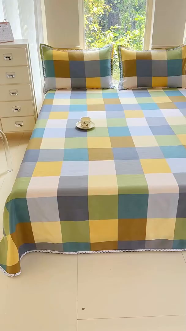 91家纺网 家纺一手货源 找家纺 梵克保罗 2025春夏原棉鱼骨棉老粗布花边印花床单软凉席三件套 格林