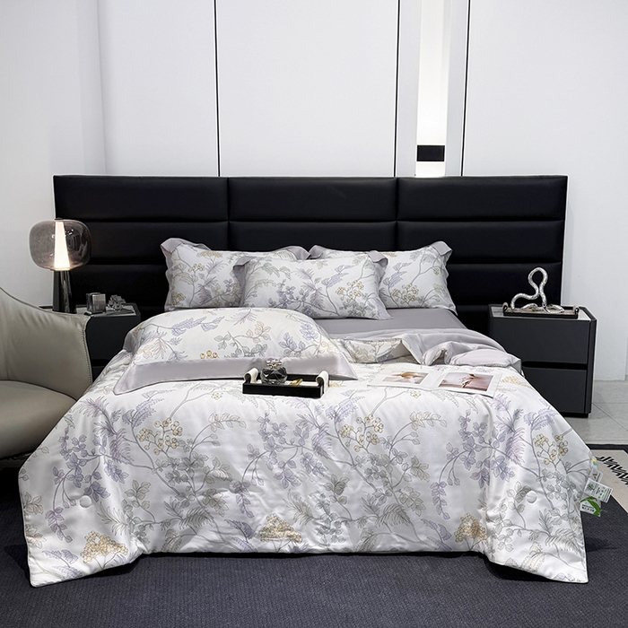 91家纺网 家纺一手货源 找家纺 梵克保罗 2025新款莱赛尔天丝数码印花夏被 析漫枝