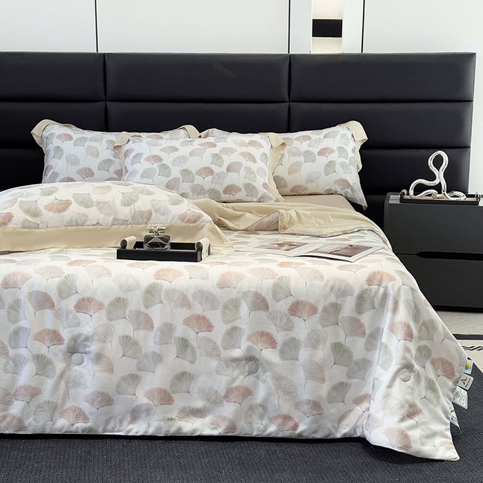 91家纺网 家纺一手货源 找家纺 梵克保罗 2025新款莱赛尔天丝数码印花夏被 林间秘信