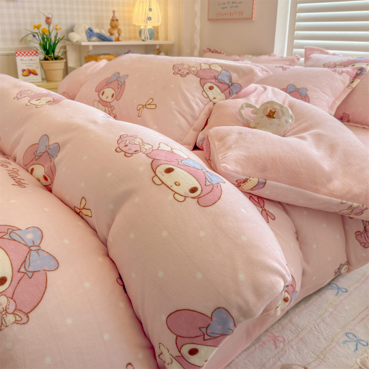 91家纺网 家纺一手货源 找家纺 （总）名兮家居 2025新款经典奥特曼-三丽鸥高克重牛奶绒四件套