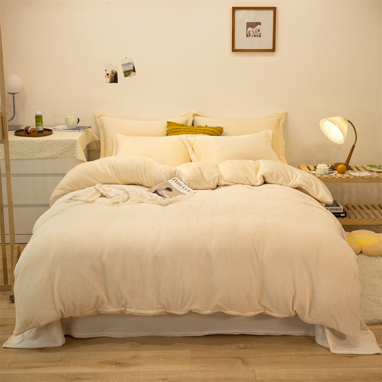 91家纺网 家纺一手货源 找家纺 兰紫橙家纺 2025新款双面绒纯色双拼牛奶绒四件套 米白