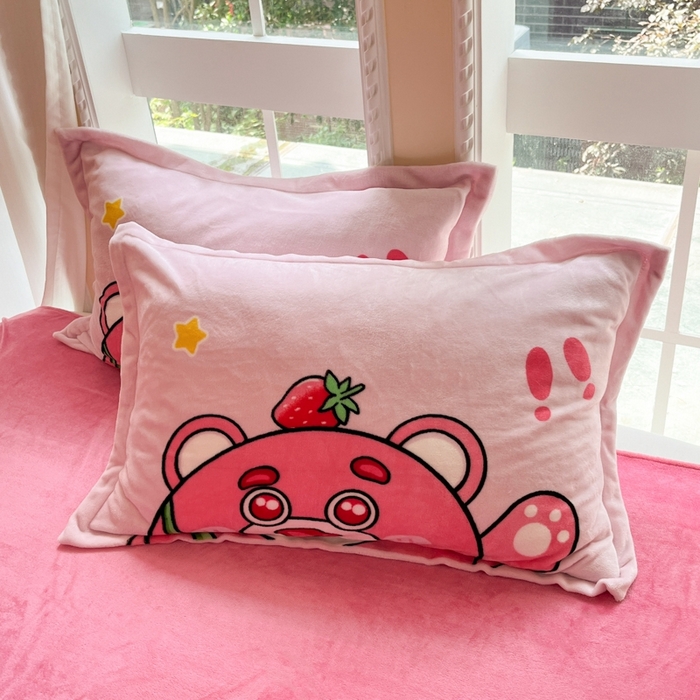 91家纺网 家纺一手货源 找家纺 喜梦缘 2025年新款大版小版卡通牛奶绒四件套 蛋仔