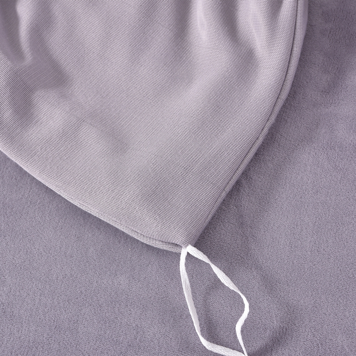 91家纺网 家纺一手货源 找家纺 苏迪网销供货 2025新款牛奶绒四件套A类高克重全消光雕花一字绣工艺款 银杏叶-香芋紫