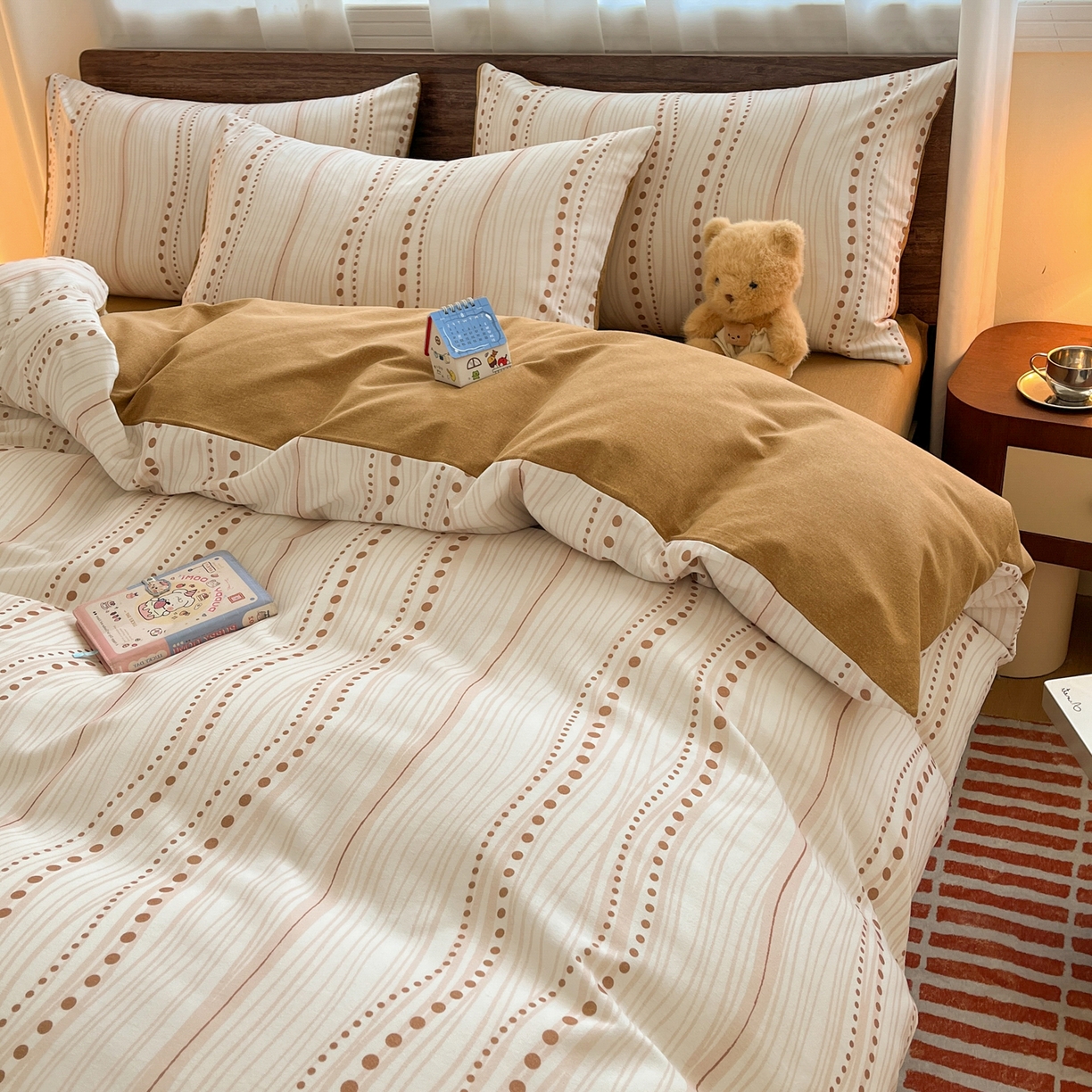 91家纺网 家纺一手货源 找家纺 典曼家纺 2025新款原棉磨毛印花四件套 漫之语-棕