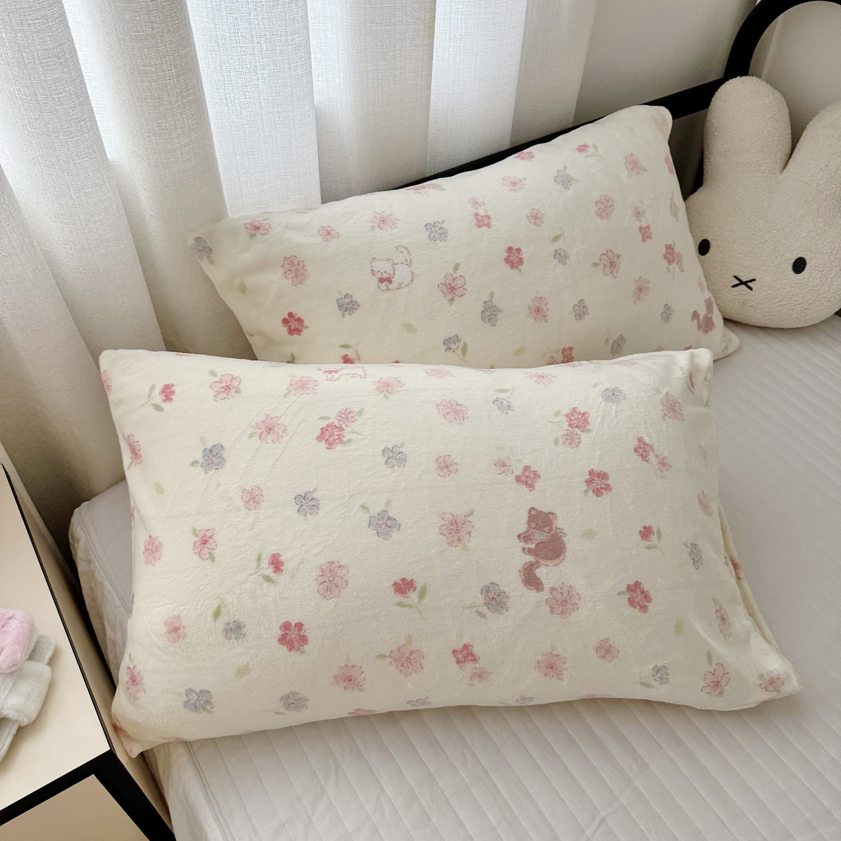 91家纺网 家纺一手货源 找家纺 航途席业 2025新款200g牛奶绒羊羔绒毛毯 花园小猫咪