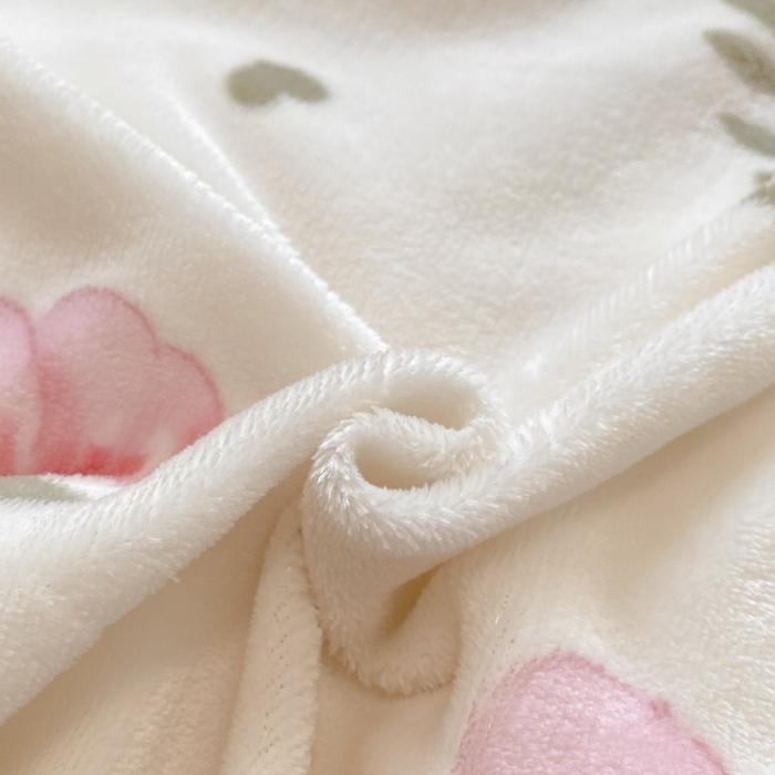 91家纺网 家纺一手货源 找家纺 喜梦缘 2025年新款大版小版卡通牛奶绒四件套 花儿朵朵