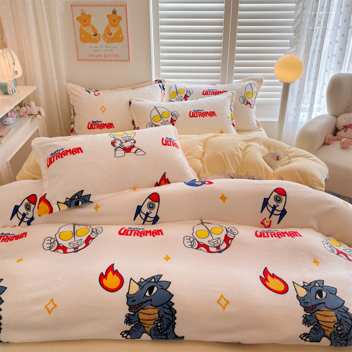 91家纺网 家纺一手货源 找家纺 名兮家居 2025新款经典奥特曼-三丽鸥高克重牛奶绒四件套 奥特超人