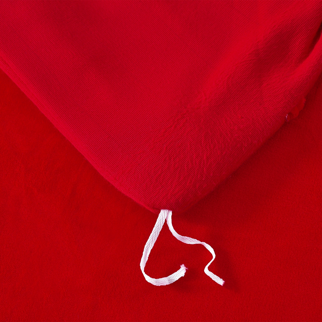 91家纺网 家纺一手货源 找家纺 苏迪网销供货 2025新款牛奶绒四件套A类高克重全消光雕花一字绣工艺款 百合-大红