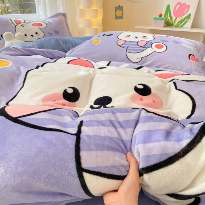 91家纺网 家纺一手货源 找家纺 喜梦缘 2025年新款大版小版卡通牛奶绒四件套 萌萌兔