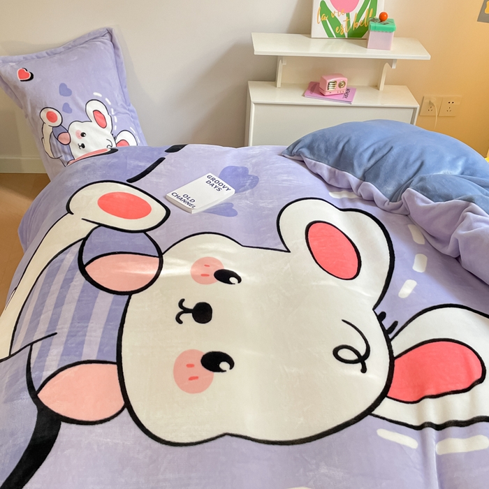 91家纺网 家纺一手货源 找家纺 喜梦缘 2025年新款大版小版卡通牛奶绒四件套 萌萌兔