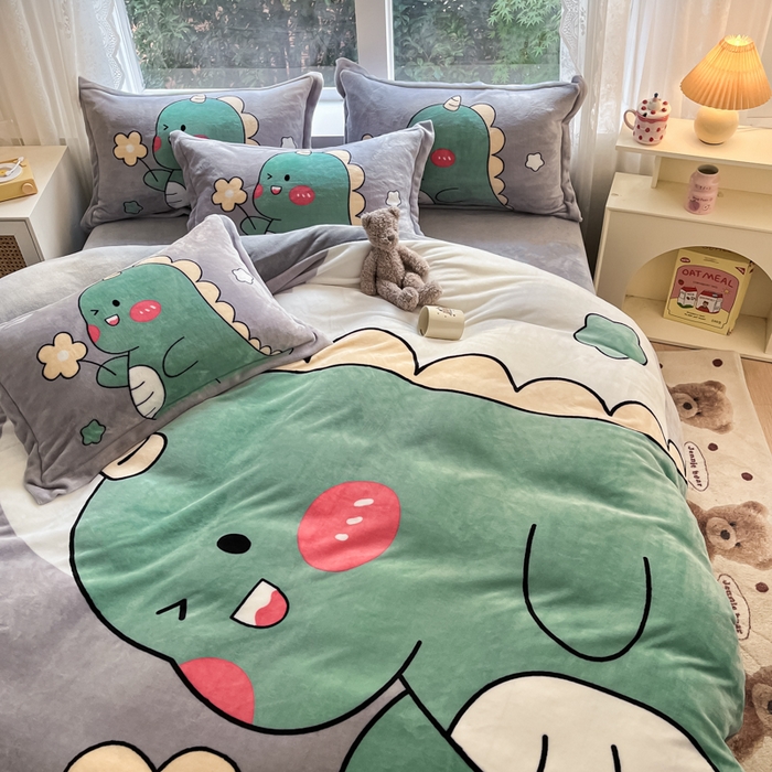 91家纺网 家纺一手货源 找家纺 喜梦缘 2025年新款大版小版卡通牛奶绒四件套 梦龙宝贝