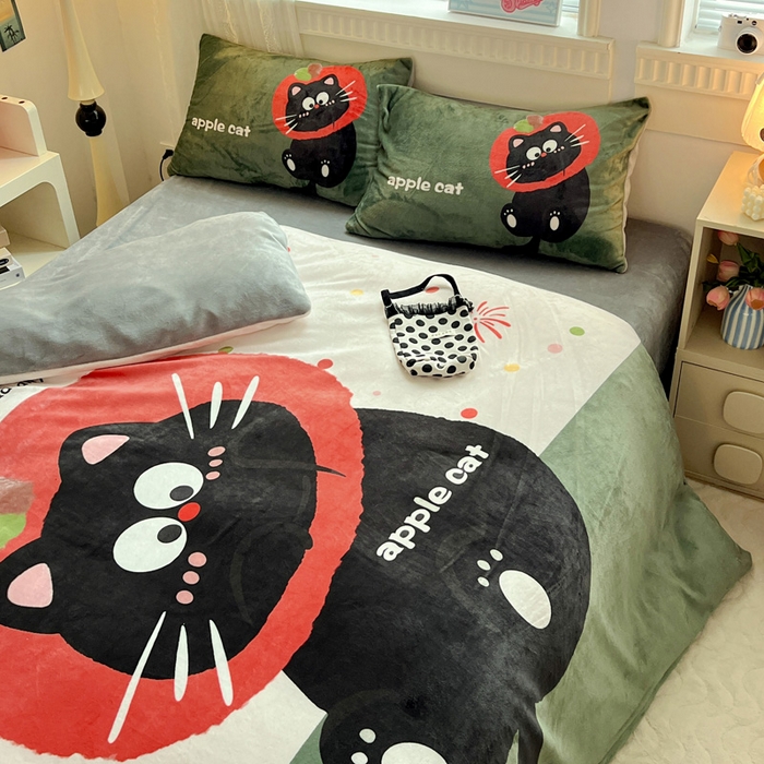 91家纺网 家纺一手货源 找家纺 喜梦缘 2025年新款大版小版卡通牛奶绒四件套 喵咪