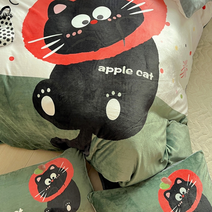 91家纺网 家纺一手货源 找家纺 喜梦缘 2025年新款大版小版卡通牛奶绒四件套 喵咪