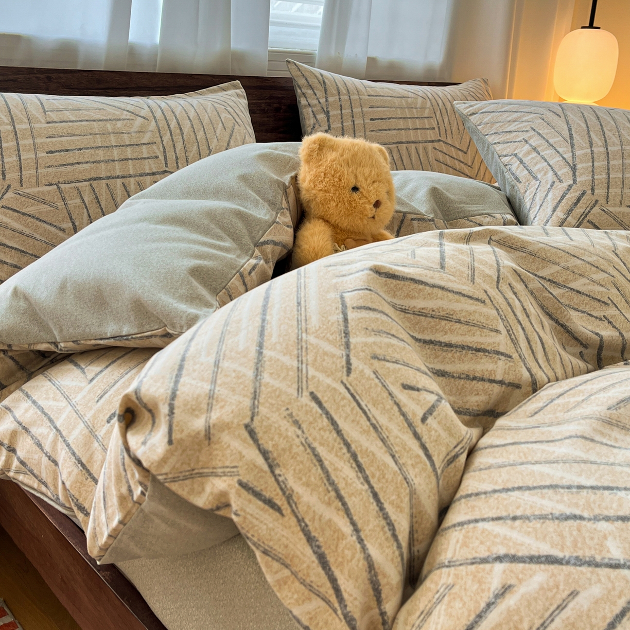 91家纺网 家纺一手货源 找家纺 典曼家纺 2025新款原棉磨毛印花四件套 眠时光