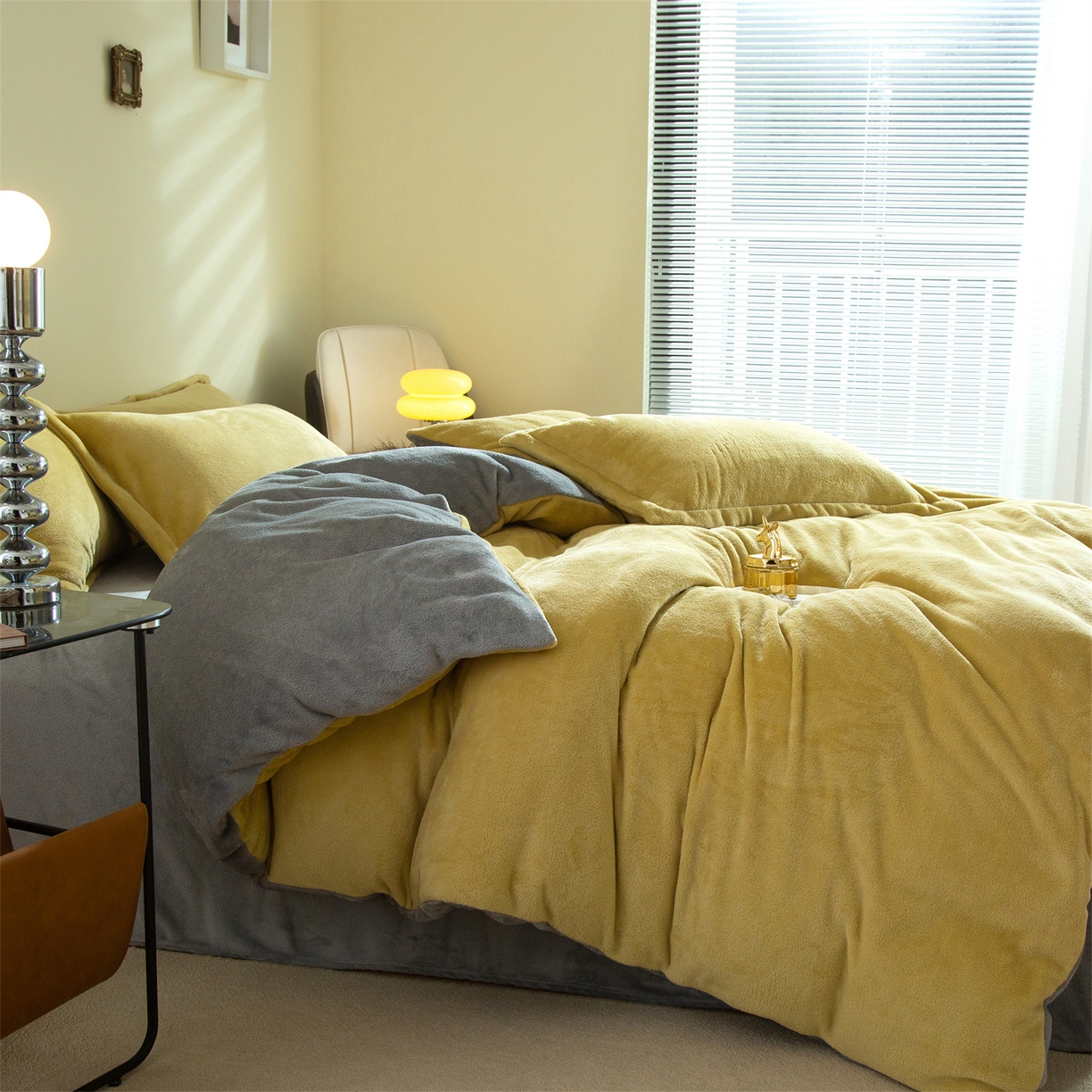 兰紫橙家纺 2025新款双面绒纯色双拼牛奶绒四件套 奶油黄+浅灰