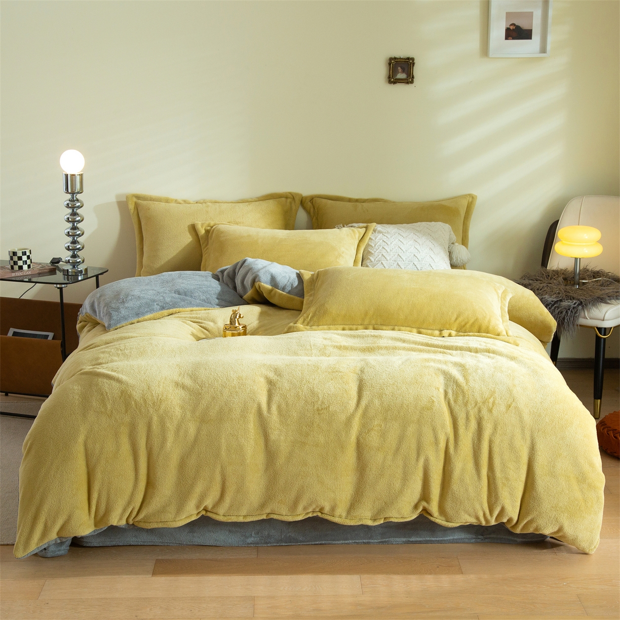 91家纺网 家纺一手货源 找家纺 兰紫橙家纺 2025新款双面绒纯色双拼牛奶绒四件套 奶油黄+浅灰