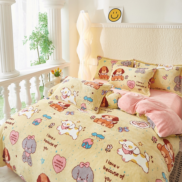 91家纺网 家纺一手货源 找家纺 喜梦缘 2025年新款大版小版卡通牛奶绒四件套 旺旺小狗