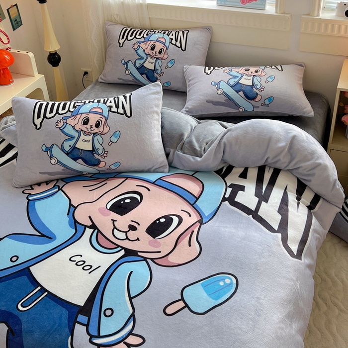 91家纺网 家纺一手货源 找家纺 喜梦缘 2025年新款大版小版卡通牛奶绒四件套 小酷仔