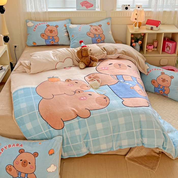 91家纺网 家纺一手货源 找家纺 喜梦缘 2025年新款大版小版卡通牛奶绒四件套 小獭宝