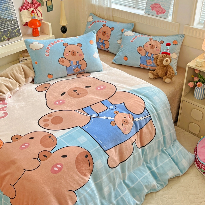 91家纺网 家纺一手货源 找家纺 喜梦缘 2025年新款大版小版卡通牛奶绒四件套 小獭宝