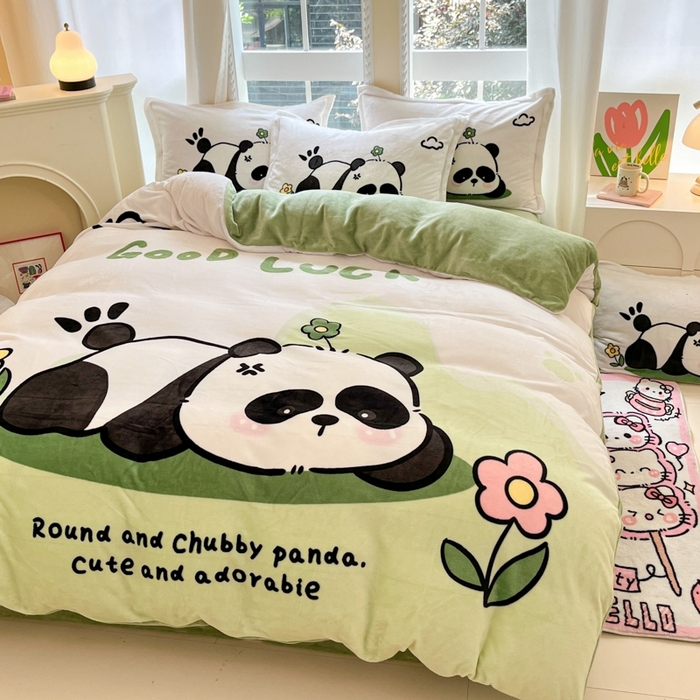 91家纺网 家纺一手货源 找家纺 喜梦缘 2025年新款大版小版卡通牛奶绒四件套 熊猫宝宝