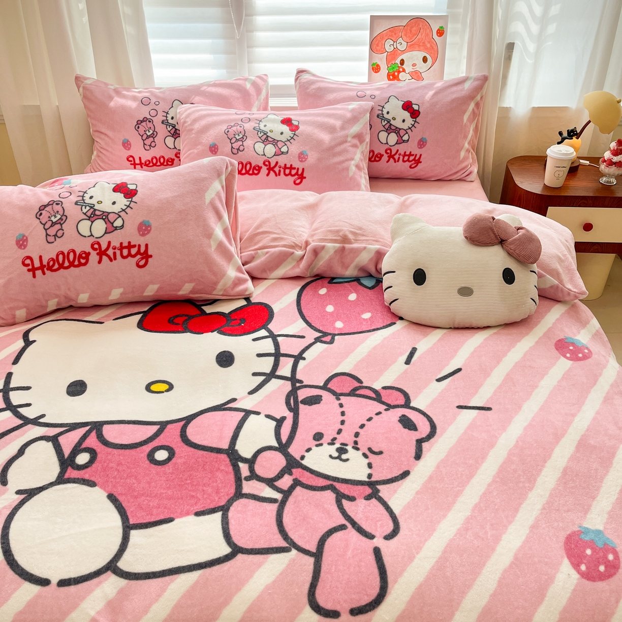 91家纺网 家纺一手货源 找家纺 （总）金爱家 2025新品正版三丽鸥授权大版卡通平网数码印花加厚高克重牛奶绒系列四件套