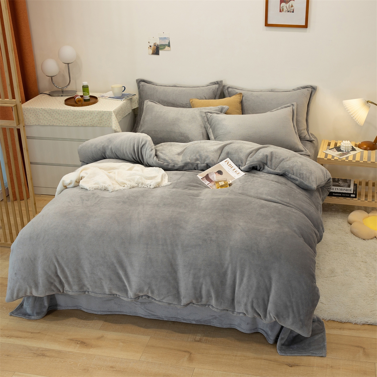 91家纺网 家纺一手货源 找家纺 兰紫橙家纺 2025新款双面绒纯色双拼牛奶绒四件套 浅灰