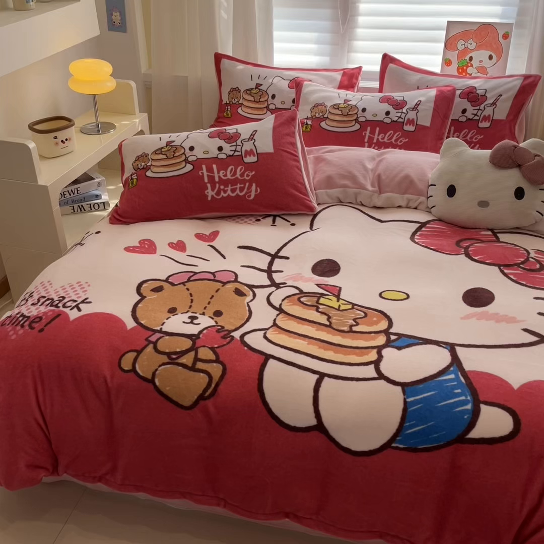 91家纺网 家纺一手货源 找家纺 金爱家 2025新品正版三丽鸥授权大版卡通平网数码印花加厚高克重牛奶绒系列四件套 绒大版-蛋糕kt