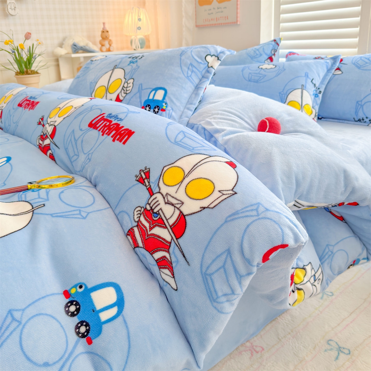 名兮家居 2025新款经典奥特曼-三丽鸥高克重牛奶绒四件套 云朵奥特曼