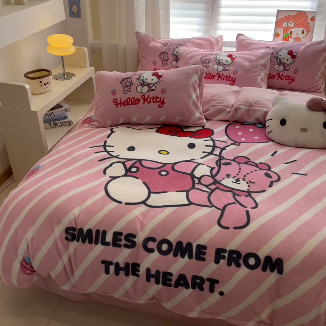 91家纺网 家纺一手货源 找家纺 （总）金爱家 2025新品正版三丽鸥授权大版卡通平网数码印花加厚高克重牛奶绒系列四件套