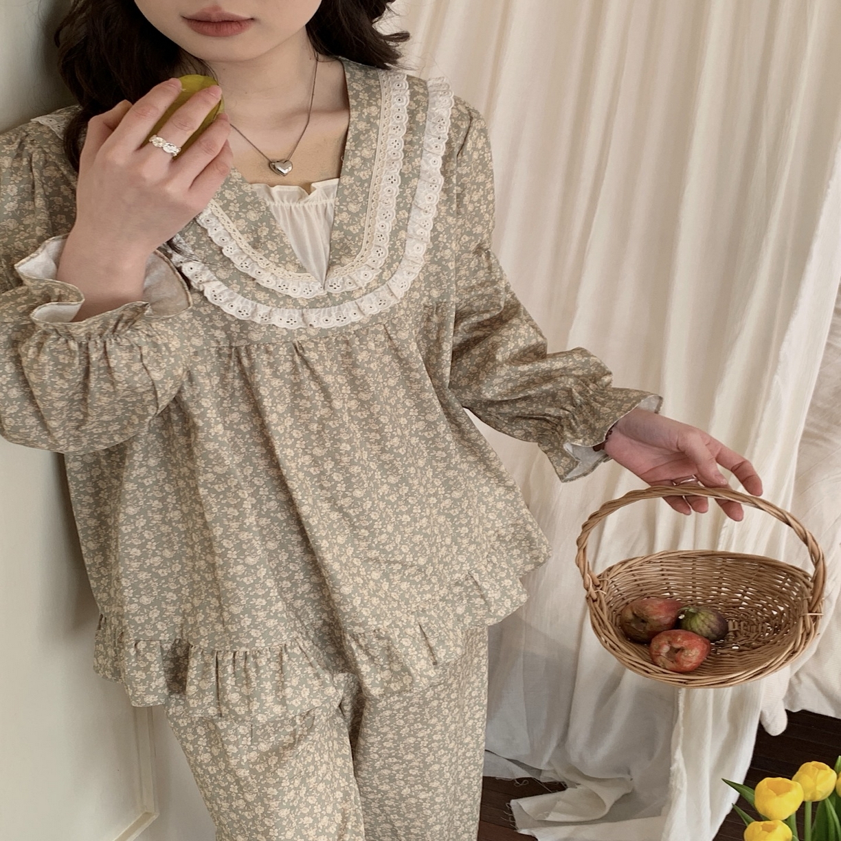 （總）妍景家居生活館 2025新款韓系25036-V領綠色碎花套裝