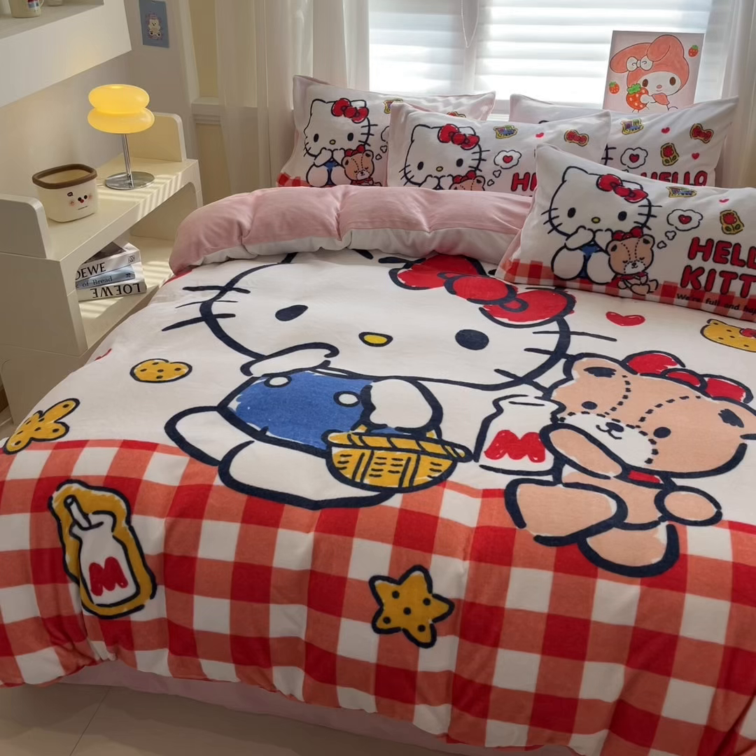 91家纺网 家纺一手货源 找家纺 金爱家 2025新品正版三丽鸥授权大版卡通平网数码印花加厚高克重牛奶绒系列四件套 绒大版-甜心kt