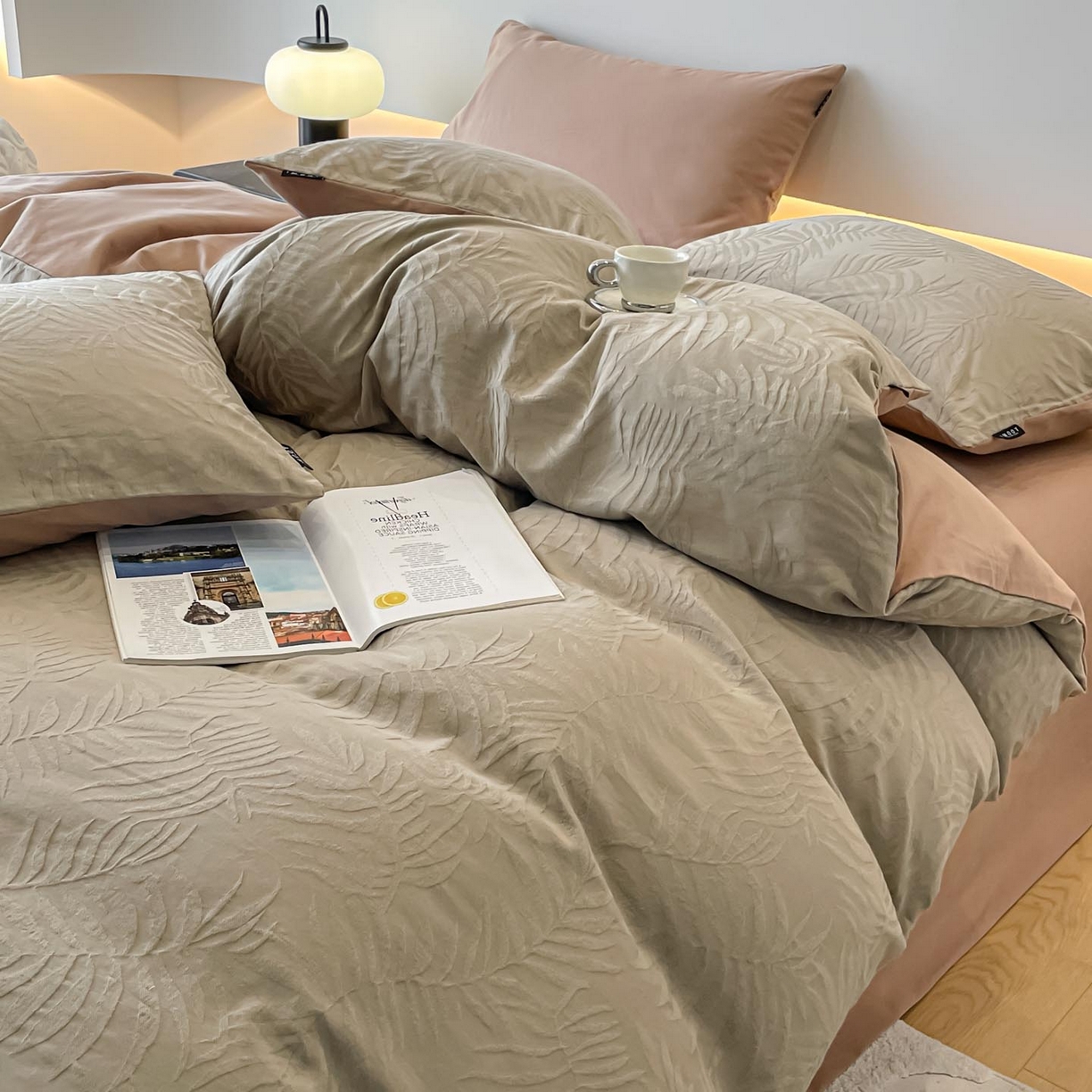 91家纺网 家纺一手货源 找家纺 涵宸家纺 2025新款全棉磨毛色织提花四件套 擎苍叶