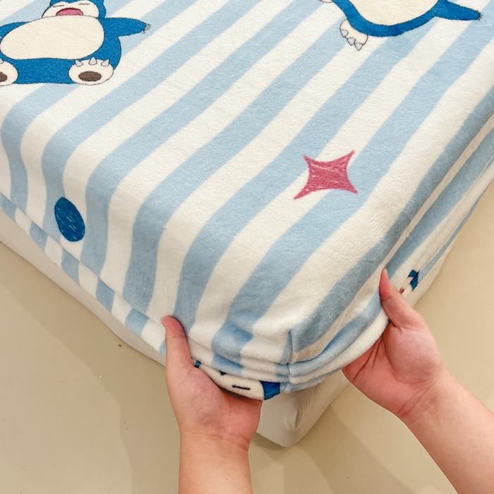 91家纺网 家纺一手货源 找家纺 金爱家 2025新款牛奶绒保暖床笠床笠单件单床笠 绒单品-蓝条卡比兽