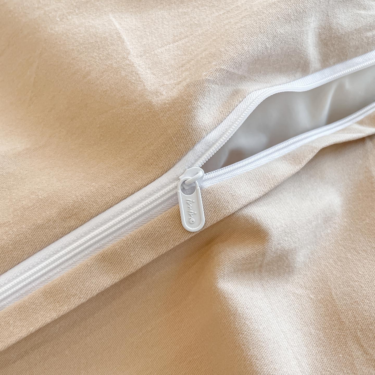 91家纺网 家纺一手货源 找家纺 涵宸家纺 2025新款全棉磨毛色织提花四件套 薇光