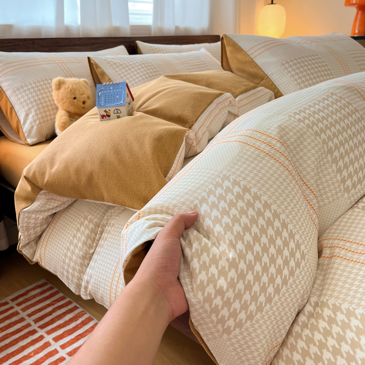 91家纺网 家纺一手货源 找家纺 典曼家纺 2025新款原棉磨毛印花四件套 塔维尔-米