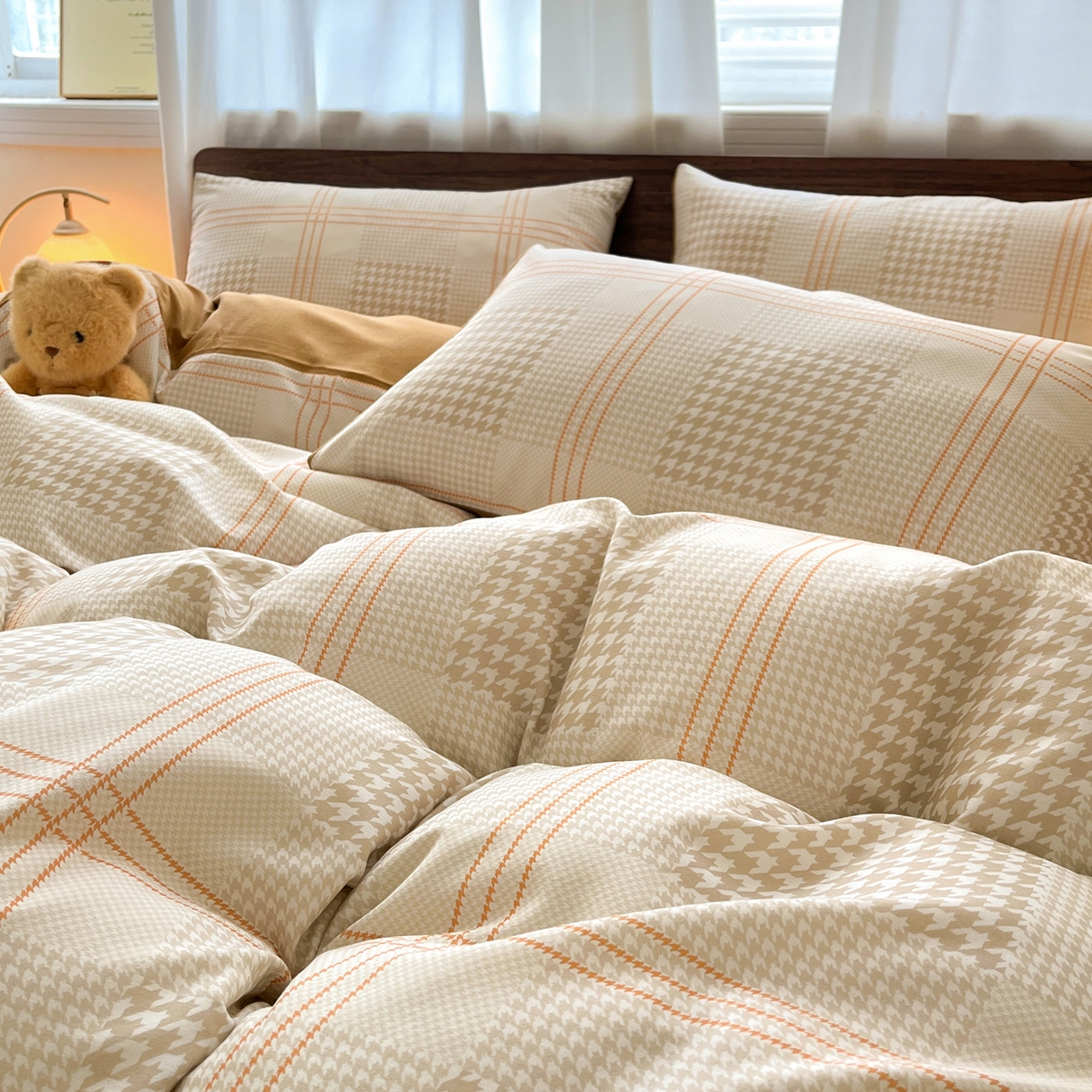 91家纺网 家纺一手货源 找家纺 典曼家纺 2025新款原棉磨毛印花四件套 塔维尔-米