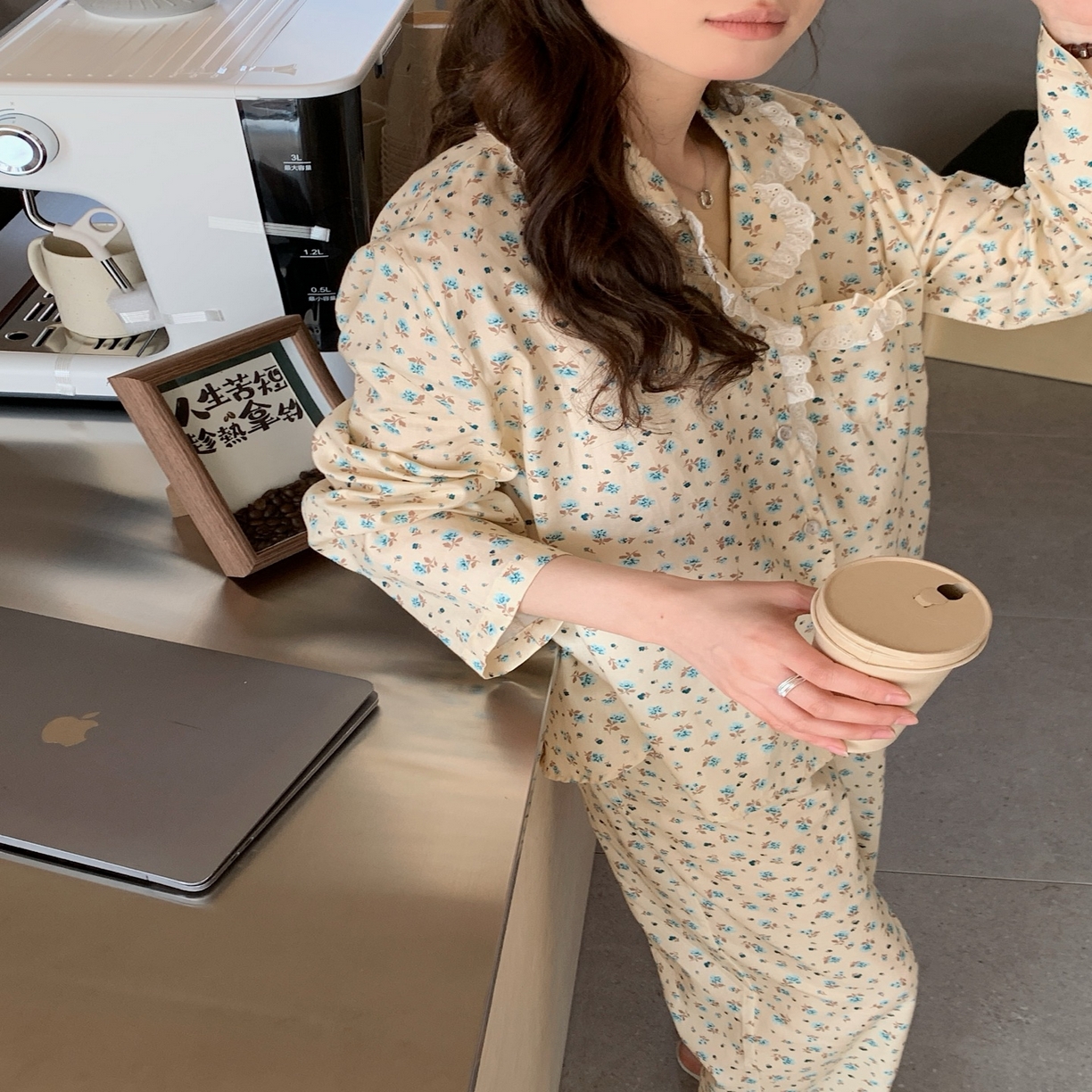 91家纺网 家纺一手货源 找家纺 （总）妍景家居生活馆 2025新款韩系25068-田野小碎花套装