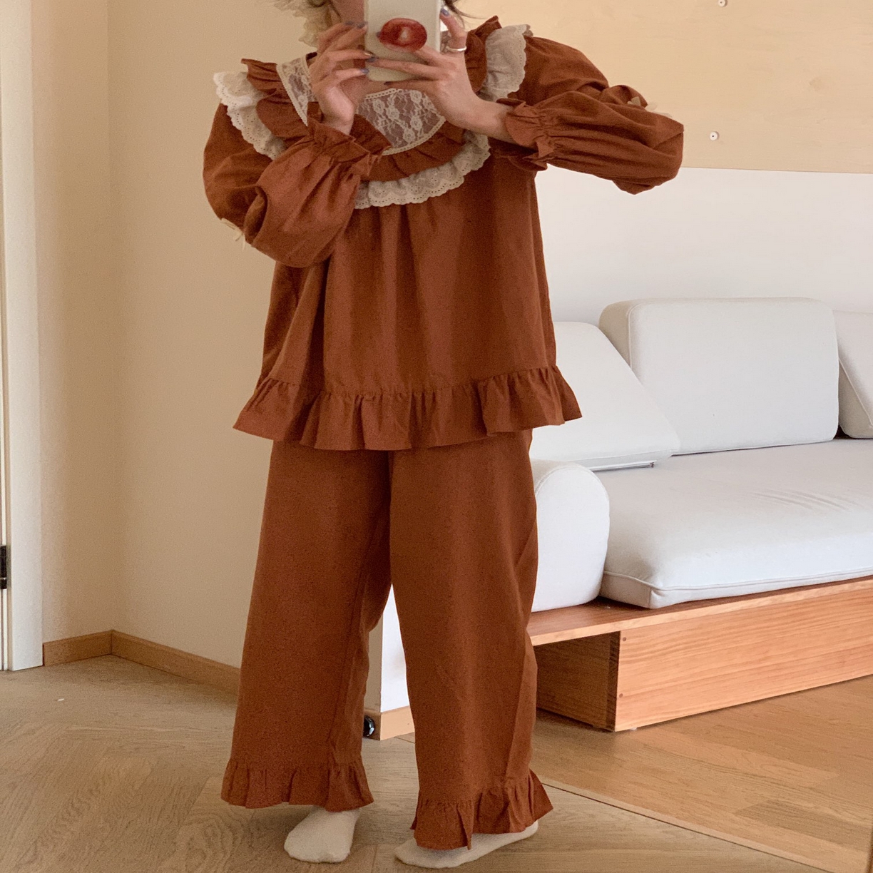 91家纺网 家纺一手货源 找家纺 （总）妍景家居生活馆 2025新款韩系82761-圆领蕾丝花边套装