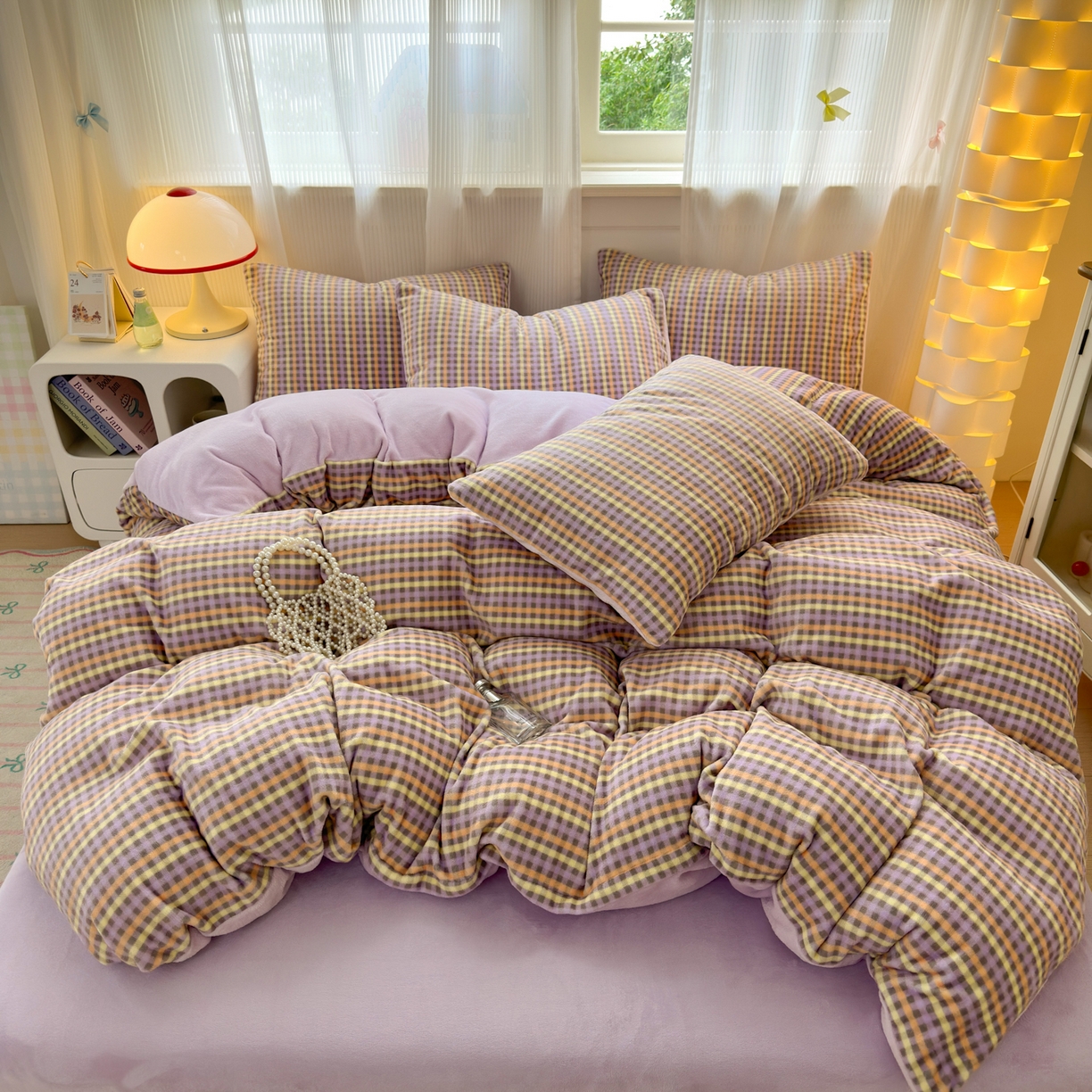 91家纺网 家纺一手货源 找家纺 德比尔斯 2025新款暗合印花牛奶绒四件套 七彩格