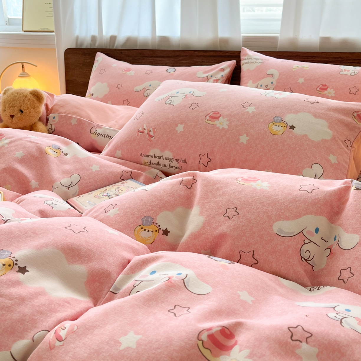 91家纺网 家纺一手货源 找家纺 典曼家纺 2025新款原棉磨毛印花四件套 小伙伴