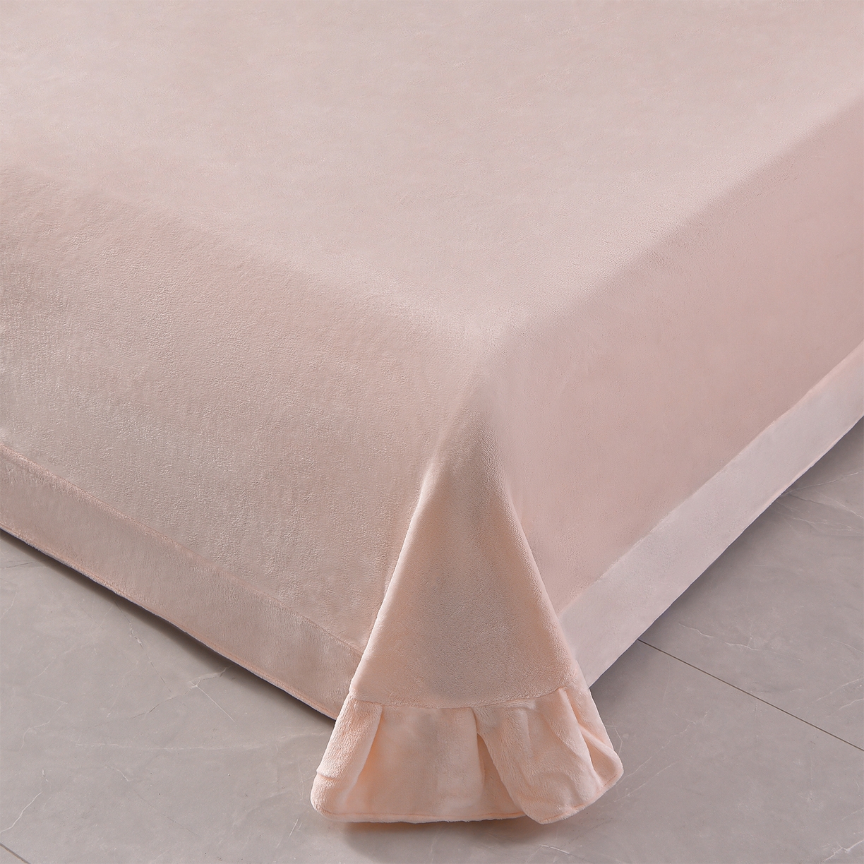 91家纺网 家纺一手货源 找家纺 苏迪网销供货 2025新款牛奶绒四件套A类高克重全消光雕花一字绣工艺款 银杏叶-粉玉